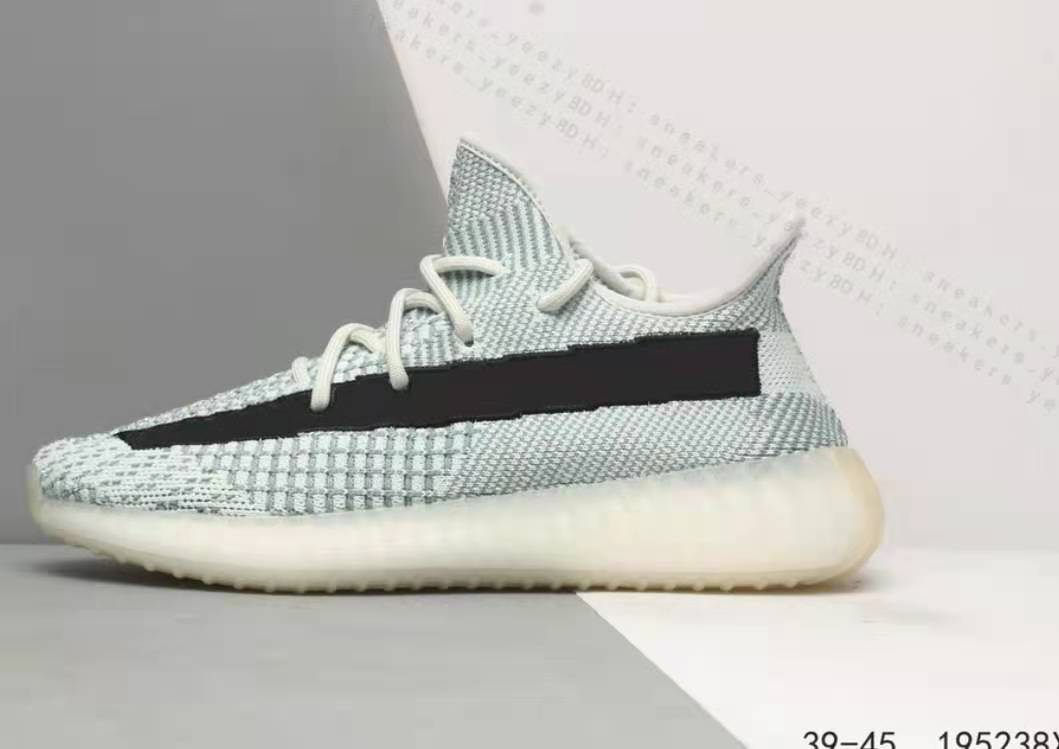 Bestquality light weight running shoes men women rice flower casual luxury letter design sport V2 jogging ice blue reflective comfortable tr
Bestquality light weight running shoes men women rice flower casual luxury letter design sport V2 jogging ice blue reflective comfortable tr