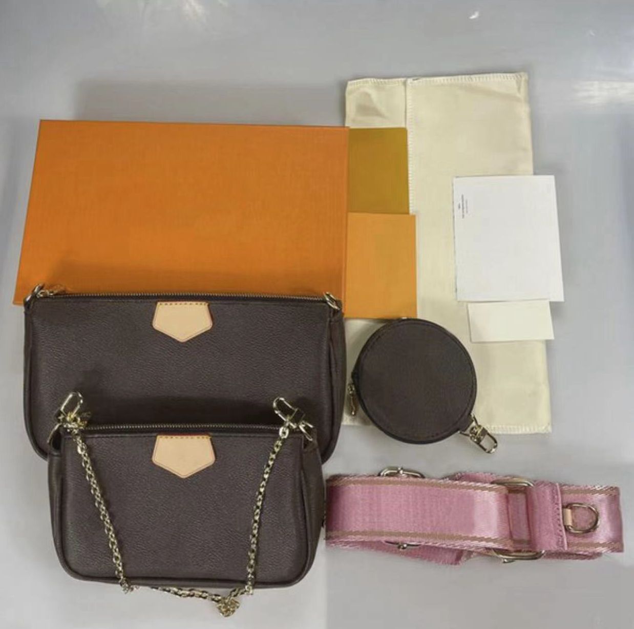 2021 Brand designer Shoulder Bags Multi Pochette Accessoires Purses Women Luxury Fashion Favorite Mini 3pcs set Combination Handbags Crossbo
2021 Brand designer Shoulder Bags Multi Pochette Accessoires Purses Women Luxury Fashion Favorite Mini 3pcs set Combination Handbags Crossbo