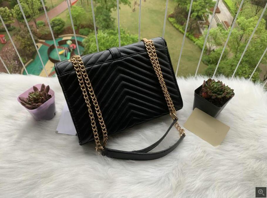 5A Designer Handbags With dust bag tote sheepskin caviar metal chain gold black Handbag Leather Flip cover diagonal Shoulder Bags m42658, Black chain
5A Designer Handbags With dust bag tote sheepskin caviar metal chain gold black Handbag Leather Flip cover diagonal Shoulder Bags m42658, Black chain
