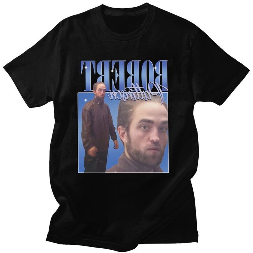 Funny Robert Pattinson Standing Men Meme Shrunken Cato Tea Tops Rob s Short Mouwen Fashion T-shirt merch, White;black
Funny Robert Pattinson Standing Men Meme Shrunken Cato Tea Tops Rob s Short Mouwen Fashion T-shirt merch, White;black