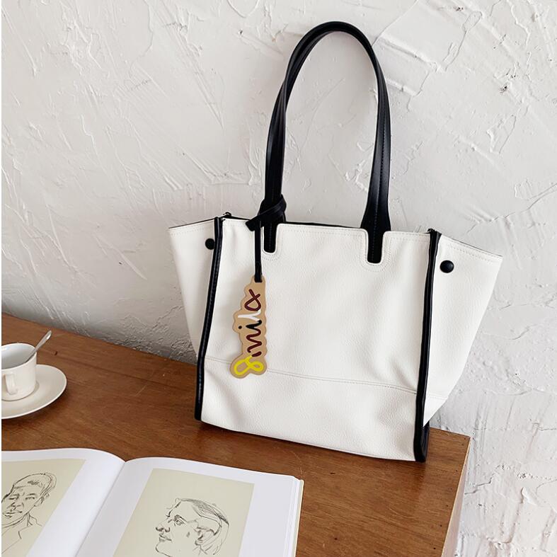 1-15 leather handbag New Travel Toiletry Pouch wallet Makeup Zopper Bags Clutch Women Cosmetic Bags For Men
1-15 leather handbag New Travel Toiletry Pouch wallet Makeup Zopper Bags Clutch Women Cosmetic Bags For Men