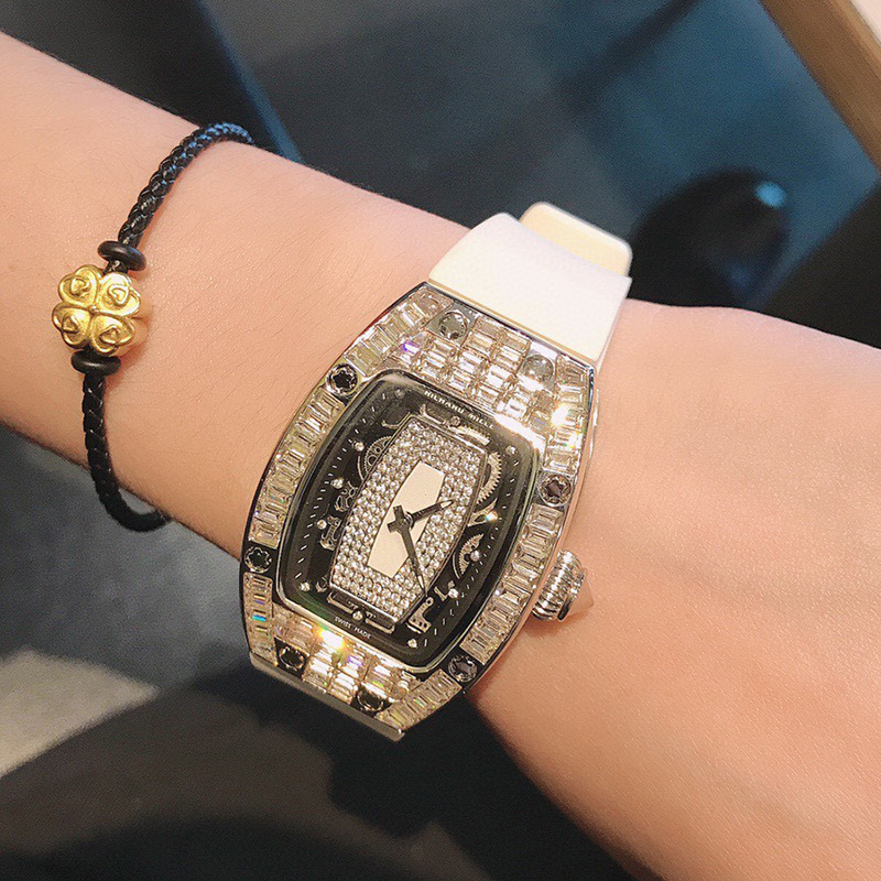 Top Women Watches Automatic Mechanical Watch 45*31mm Sapphire Waterproof Fashion Business Wristwatches Montre De Luxe Gifts, Customize
Top Women Watches Automatic Mechanical Watch 45*31mm Sapphire Waterproof Fashion Business Wristwatches Montre De Luxe Gifts, Customize
