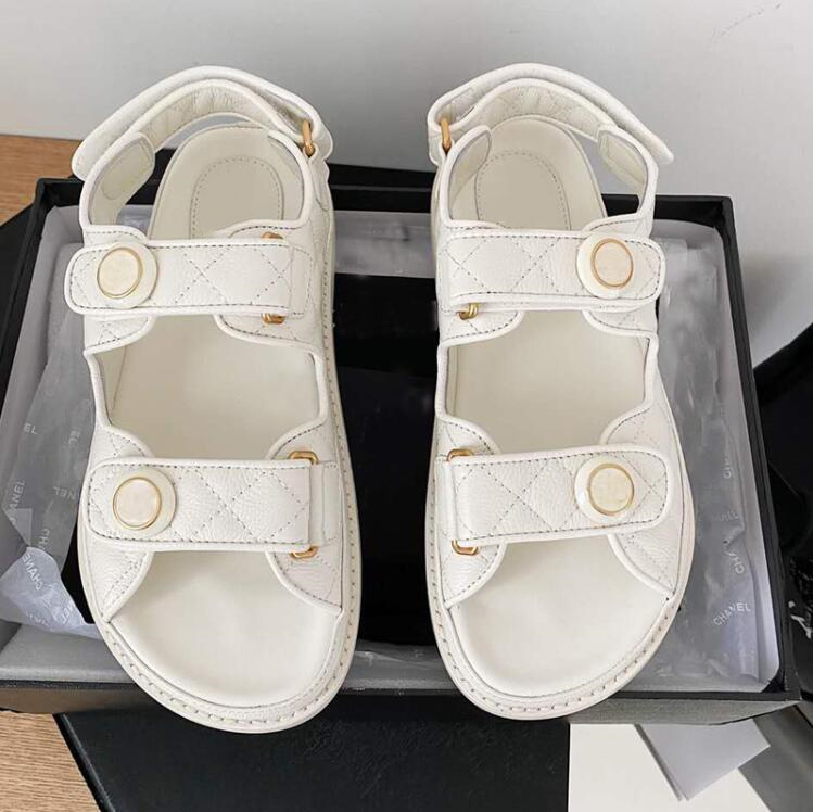 2021 Summer New Hot Women Fashion High Quality Genuine Leather Rhombus Platform Velcro Sandals Ladies Flat Rubber Sandals Girl Beach Shoes, With original box
2021 Summer New Hot Women Fashion High Quality Genuine Leather Rhombus Platform Velcro Sandals Ladies Flat Rubber Sandals Girl Beach Shoes, With original box