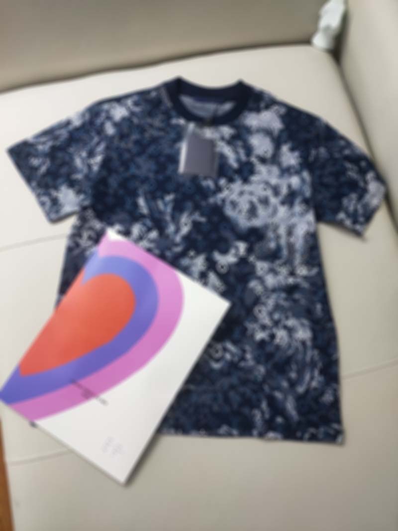 21ss mens Tee t shirts Jacquard knitting camouflage paris men clothes short sleeve mens shirts tag letters polo New black white 08, Navy blue
21ss mens Tee t shirts Jacquard knitting camouflage paris men clothes short sleeve mens shirts tag letters polo New black white 08, Navy blue