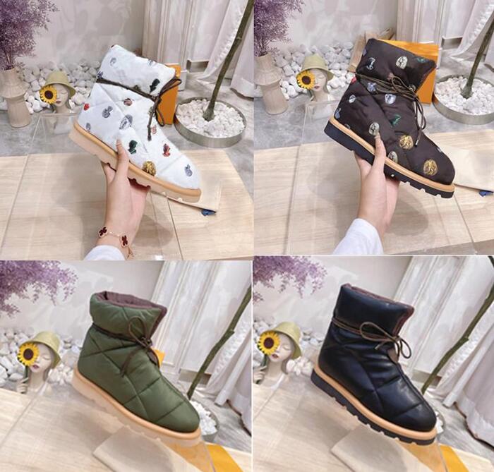 Top Designer Women Pillow Boots Winter Ankle Boot Flowers Print Lace UP Shoes Outdoor Waterproof Down Luxury Keep Warm Cotton Snow Shoe With Box 35-41, Black
Top Designer Women Pillow Boots Winter Ankle Boot Flowers Print Lace UP Shoes Outdoor Waterproof Down Luxury Keep Warm Cotton Snow Shoe With Box 35-41, Black