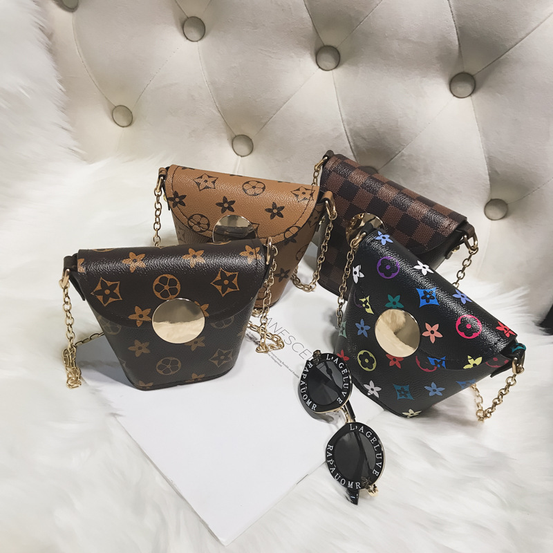 Designer Kids Handbags Girls Designer Grid Pattern Printed Princess Fashion Messenger Bag Children Single Shoulder Cross-body Mini Cute Bucket Bags, Multicolor
Designer Kids Handbags Girls Designer Grid Pattern Printed Princess Fashion Messenger Bag Children Single Shoulder Cross-body Mini Cute Bucket Bags, Multicolor