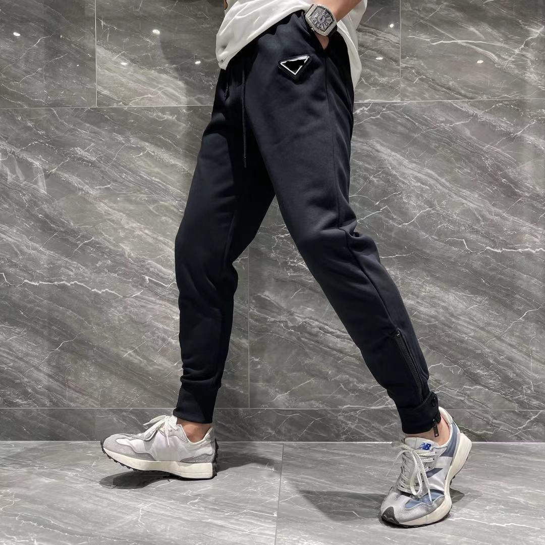 Men's and women's trousers, casual trendy cotton fabric, loose and comfortable version, excellent fashion and atmosphere, all-match trousers, Black
Men's and women's trousers, casual trendy cotton fabric, loose and comfortable version, excellent fashion and atmosphere, all-match trousers, Black