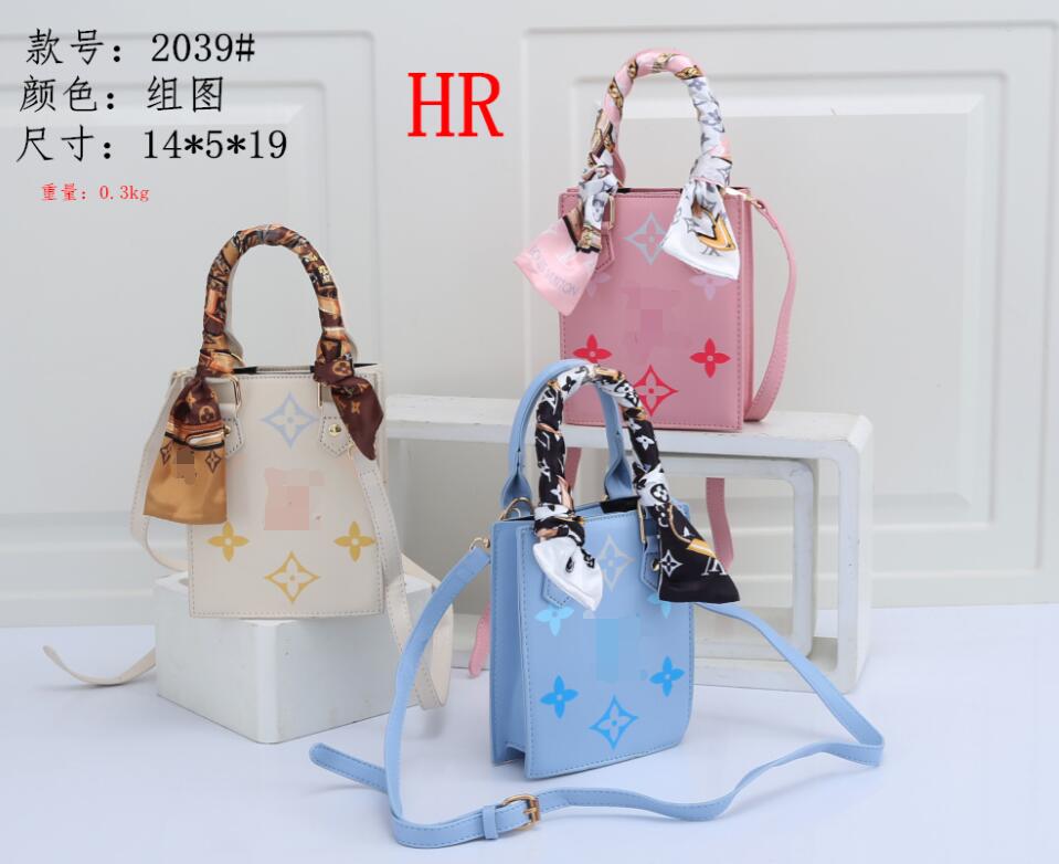Women's Bag 2021 new fashion tote bag Korean edition versatile print women's bag presyopic one-shoulder cross-slung handbag, Pink
Women's Bag 2021 new fashion tote bag Korean edition versatile print women's bag presyopic one-shoulder cross-slung handbag, Pink