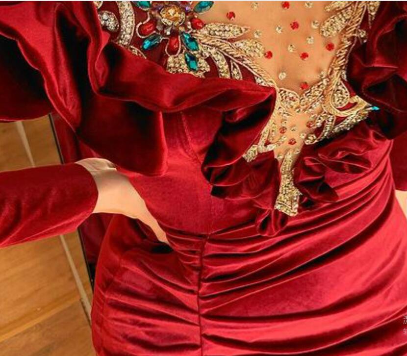 Aso Ebi 2021 Arabic Luxurious Burgundy Mermaid Evening Dresses Beaded Crystals Prom Dresses Velvet Formal Party Second Reception Gowns ZJ268