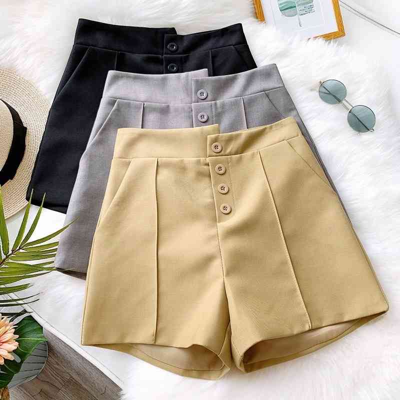 Spring Summer Black Shorts Women Casual Wide Leg High Waist Korean Short Pants Slim Button Solid Skirts 210603
Spring Summer Black Shorts Women Casual Wide Leg High Waist Korean Short Pants Slim Button Solid Skirts 210603