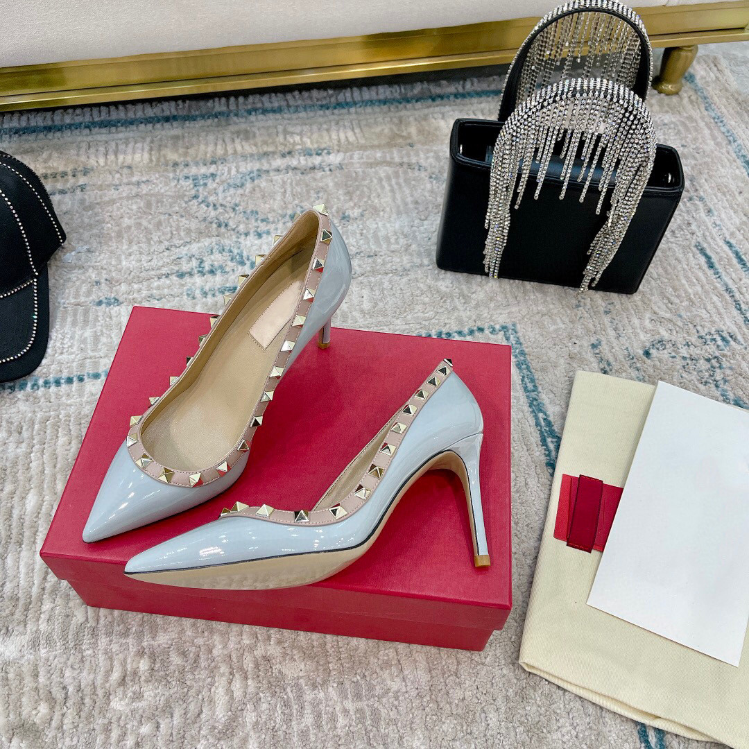 2022 High luxury Shoes Stud Sandals Sexy pointed High Heels Shoes Designer shoes Nude Fashion Wedding Rivets Women Pumps size35-42, 07
2022 High luxury Shoes Stud Sandals Sexy pointed High Heels Shoes Designer shoes Nude Fashion Wedding Rivets Women Pumps size35-42, 07