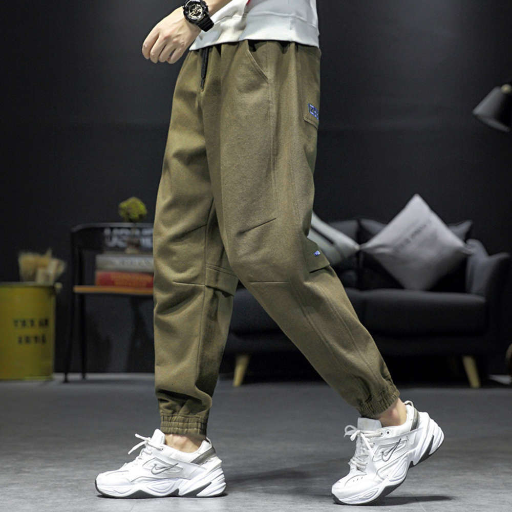 2021 spring new Leggings embroidery decoration handsome loose large pants men's fashion, Black
2021 spring new Leggings embroidery decoration handsome loose large pants men's fashion, Black