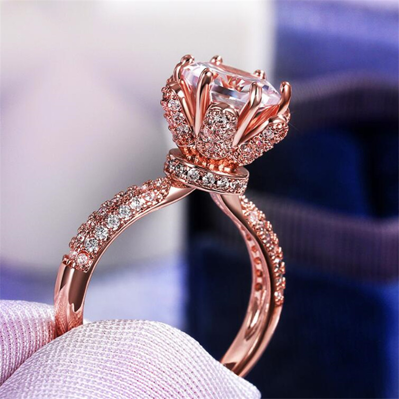 Choucong New Arrival Luxury Jewery 925 Sterling Silver Round Cut White Topaz CZ Diamond Gemstones Eternity Women Wedding Flower Ring Gift