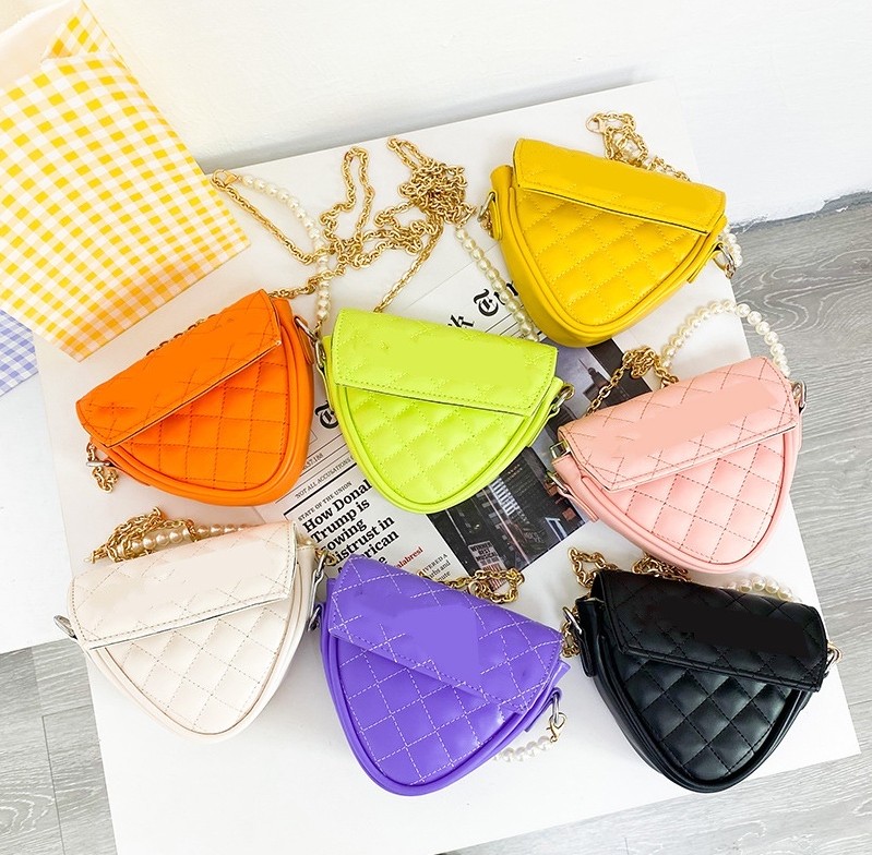 children girls designer Mini handbags fashion kids Pearl PU rhombus casual one shoulder crossbody bags tide woman letter Chain change purse F516, Mix colors random
children girls designer Mini handbags fashion kids Pearl PU rhombus casual one shoulder crossbody bags tide woman letter Chain change purse F516, Mix colors random