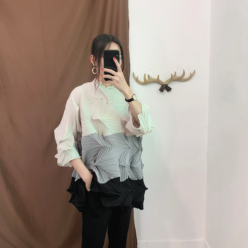 LANMREM Green Contrast Stand Collar Cropped Sleeve Pleated Plus Woman Long T-Shirt Casual Simple Fashion autumn New TV723 210306