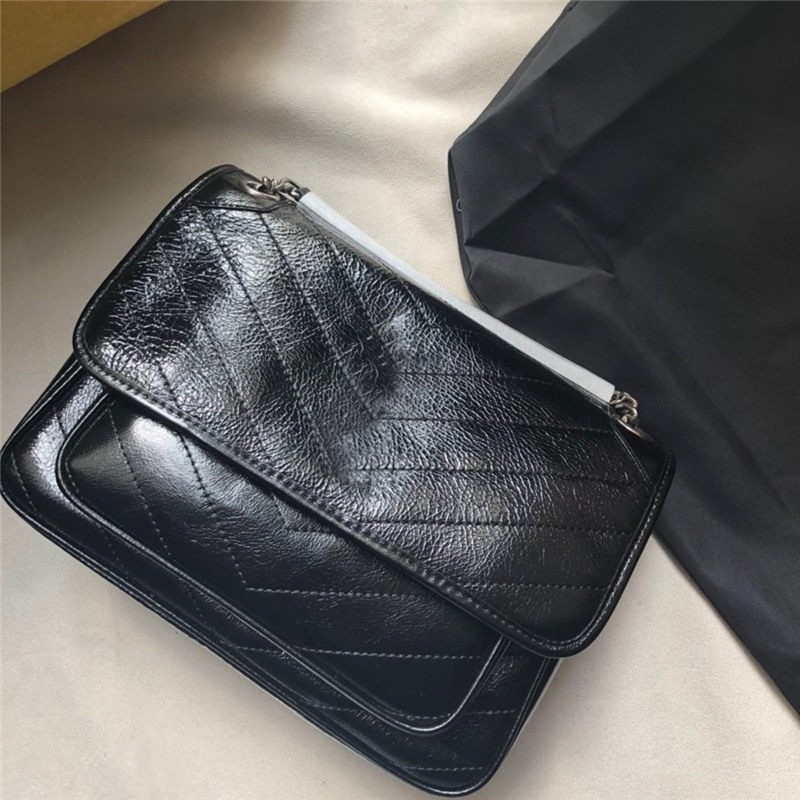 Women Bags Original Designer Luxury Leather Shoulder Chain Style Single Classic Top Quality Crossbody Bag Hot Purses Niki Handbags Uvbwb, Gray
Women Bags Original Designer Luxury Leather Shoulder Chain Style Single Classic Top Quality Crossbody Bag Hot Purses Niki Handbags Uvbwb, Gray