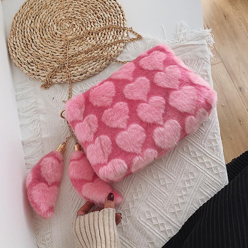 New Winter Fluffy Big Shoulder Bag For Women Leopard Zebra Print Underarm Bags Love Heart Pattern Soft Plush Warm Fur Tote Bags, Black
New Winter Fluffy Big Shoulder Bag For Women Leopard Zebra Print Underarm Bags Love Heart Pattern Soft Plush Warm Fur Tote Bags, Black