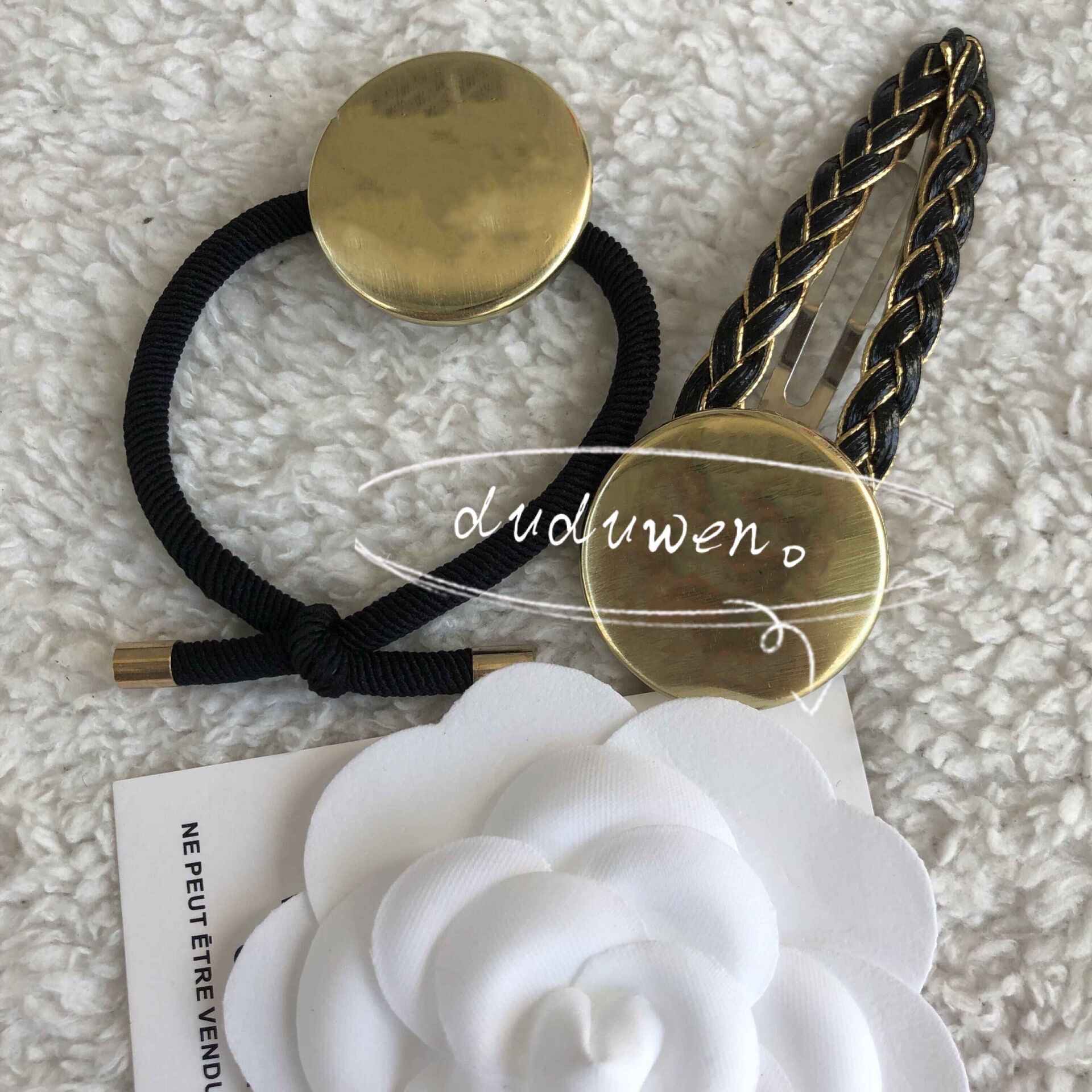 Fashion Hair Clips pretty braide pin vintage metal C marks barrette and knot hairtie including parper cards, Golden;silver
Fashion Hair Clips pretty braide pin vintage metal C marks barrette and knot hairtie including parper cards, Golden;silver