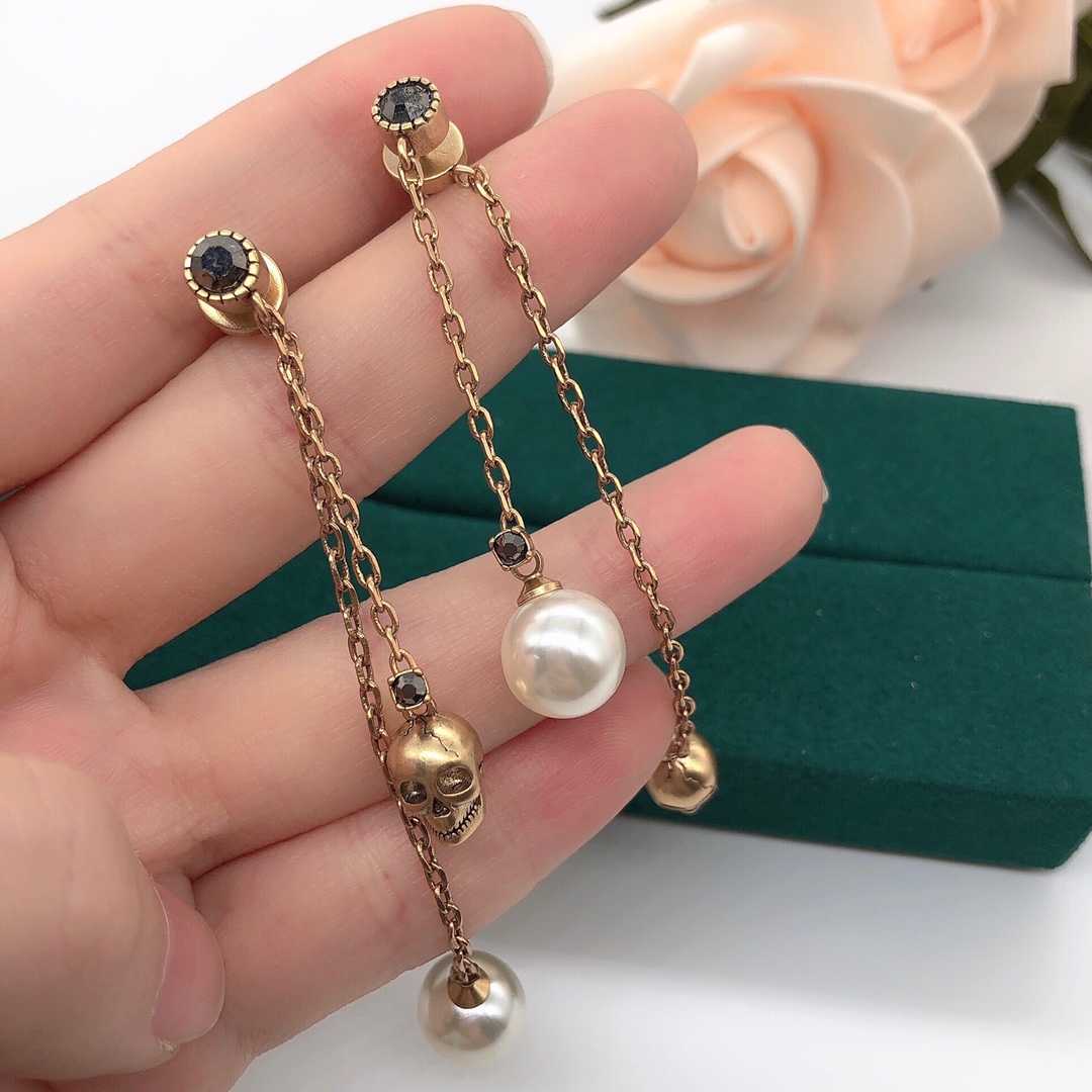 designer sale Earring 925 silver pearls Studs luxury diamonds Stud Reflection legers ladies hot brand 18K gold plated vintage classic style exquisite gift Earrings
designer sale Earring 925 silver pearls Studs luxury diamonds Stud Reflection legers ladies hot brand 18K gold plated vintage classic style exquisite gift Earrings