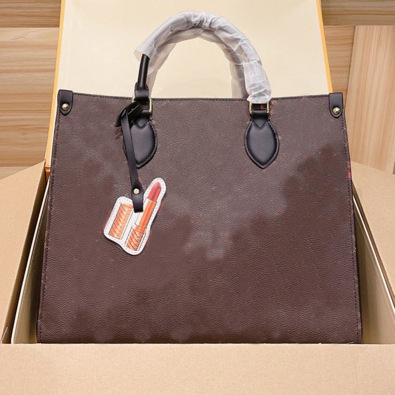 Tote Bag Women Shoulder Handbag Lady Shopping Bags Canvas Leather Letter Heart Printing Lipstick Keyring Long Strap Onthego Handbags, Box
Tote Bag Women Shoulder Handbag Lady Shopping Bags Canvas Leather Letter Heart Printing Lipstick Keyring Long Strap Onthego Handbags, Box