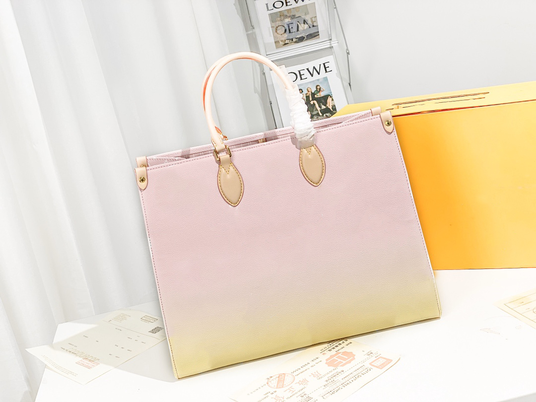 Designer luxury bag 41CM 3colour Latest Styles By The Pool OnTheGo Tote bag gradient designers Handbag leather High Quality Summer Beach Style Glamour colour
Designer luxury bag 41CM 3colour Latest Styles By The Pool OnTheGo Tote bag gradient designers Handbag leather High Quality Summer Beach Style Glamour colour
