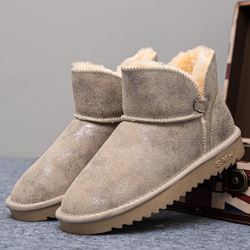 Boots 2021 Style Basic Short Mini Winter Sheepskin Snow Women Waterproof Natural Wool Fur Lined Ankle Warm Flat Shoes 35-44
Boots 2021 Style Basic Short Mini Winter Sheepskin Snow Women Waterproof Natural Wool Fur Lined Ankle Warm Flat Shoes 35-44