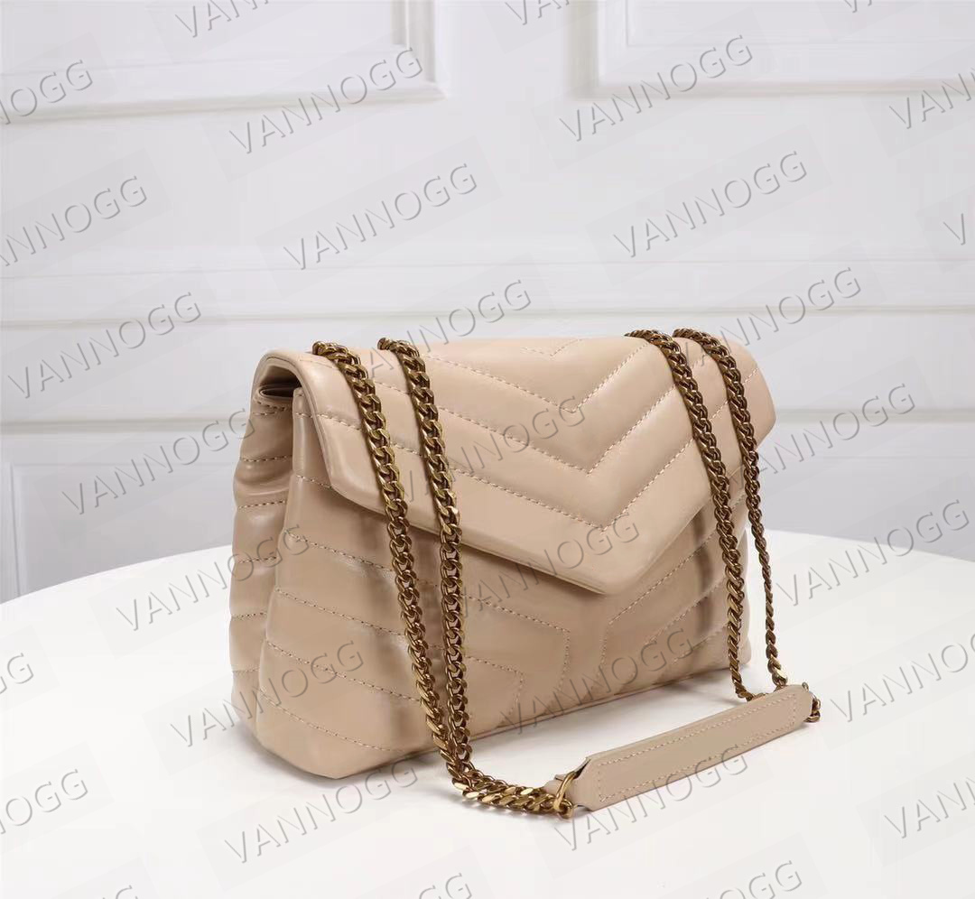 Luxury Designer Hot Women bags Genuine Leather LOULOU toy bag Flip Messenger Bags with Gold Silver Metal Chain Shoulder Bag Womens Designer Party, Gift bags
Luxury Designer Hot Women bags Genuine Leather LOULOU toy bag Flip Messenger Bags with Gold Silver Metal Chain Shoulder Bag Womens Designer Party, Gift bags