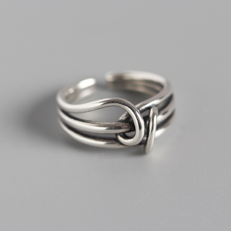Vintage Solid 925 Sterling Silver Ring Three Layers Irregular Winding Twisted Open Rings for Women Bague Femme Jewelry YMR728
Vintage Solid 925 Sterling Silver Ring Three Layers Irregular Winding Twisted Open Rings for Women Bague Femme Jewelry YMR728