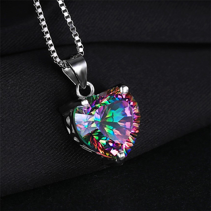 2024 Multicolor Crystal Pendant Necklaces Silver Jewelry Fashion Creative Heart Pendant Necklace For Women Girls