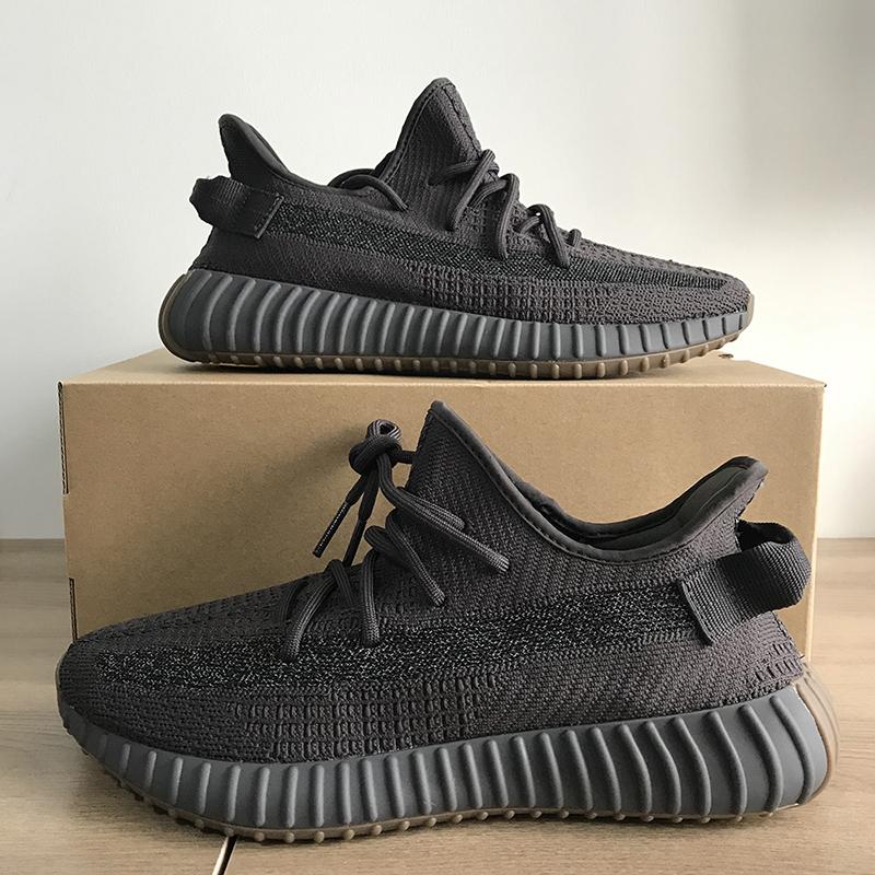 Top Running Shoes Zyon Linen Reflective Yecheil Black V2 Women Mens Designer Sneakers White Zebra Glow Cinder Israfil Tail Light Sport
Top Running Shoes Zyon Linen Reflective Yecheil Black V2 Women Mens Designer Sneakers White Zebra Glow Cinder Israfil Tail Light Sport