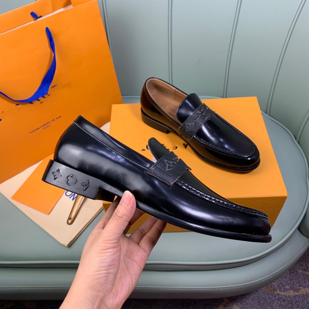 Fashions Slip on Mens Luxury Dress Shoe Man Oxfords Fashion Business Dress Men Shoes 2021 Classic Leather Men'S Suits Shoes, #04
Fashions Slip on Mens Luxury Dress Shoe Man Oxfords Fashion Business Dress Men Shoes 2021 Classic Leather Men'S Suits Shoes, #04