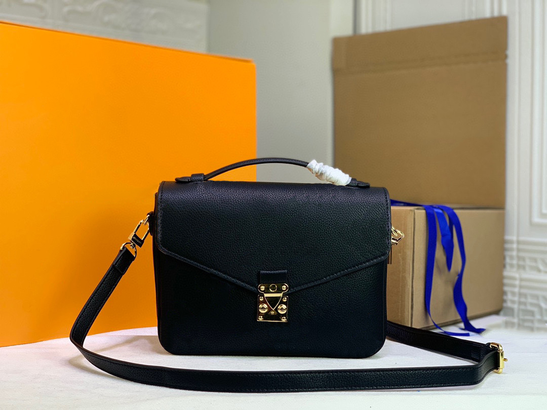 2021 fashion designers women handbags luxurys lady shoulder bags leather bag classic flowers crossbody purses chains plaid totes m40780a1
2021 fashion designers women handbags luxurys lady shoulder bags leather bag classic flowers crossbody purses chains plaid totes m40780a1