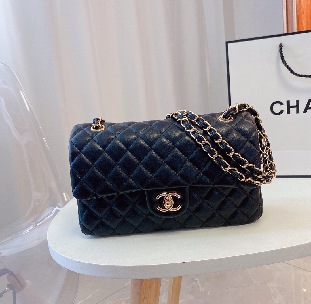 Women Designer Bags Handbag Totes Shoulder Cross Body TOP-Quality Classic Square Cover Sheepskin Chains Fortune bag 26cm, 7 colours 05, #9 dust bag
Women Designer Bags Handbag Totes Shoulder Cross Body TOP-Quality Classic Square Cover Sheepskin Chains Fortune bag 26cm, 7 colours 05, #9 dust bag