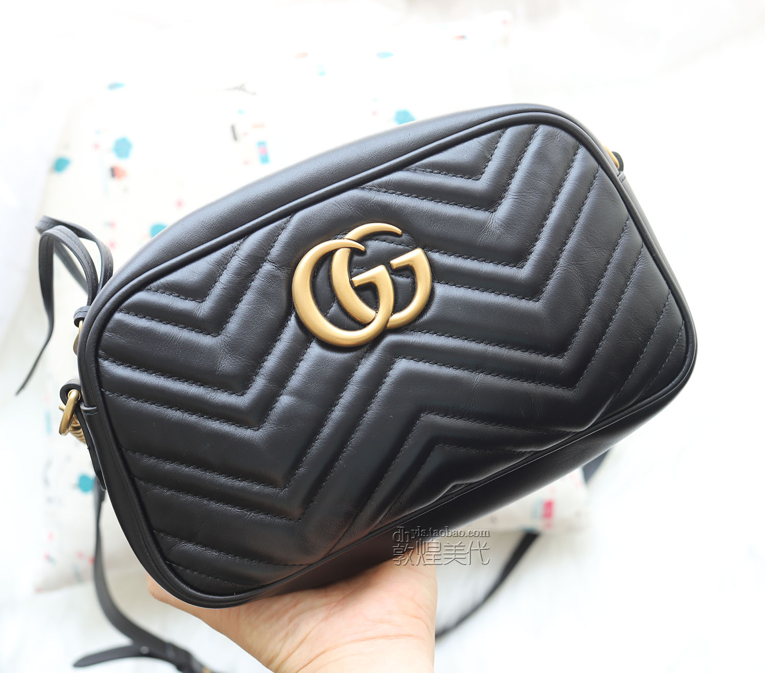 Designer GUCCI Fashion mini Marmont GG Gold Marmont Shoulder Bag Women Genuine Leather Purse handbags with series number, Customize
Designer GUCCI Fashion mini Marmont GG Gold Marmont Shoulder Bag Women Genuine Leather Purse handbags with series number, Customize