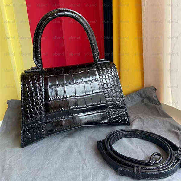 Top quality tote Luxury Designer Genuine leather Hourglass single crossbody Bags Women's men mylon fashion handbags wallet Camera card H1201
Top quality tote Luxury Designer Genuine leather Hourglass single crossbody Bags Women's men mylon fashion handbags wallet Camera card H1201