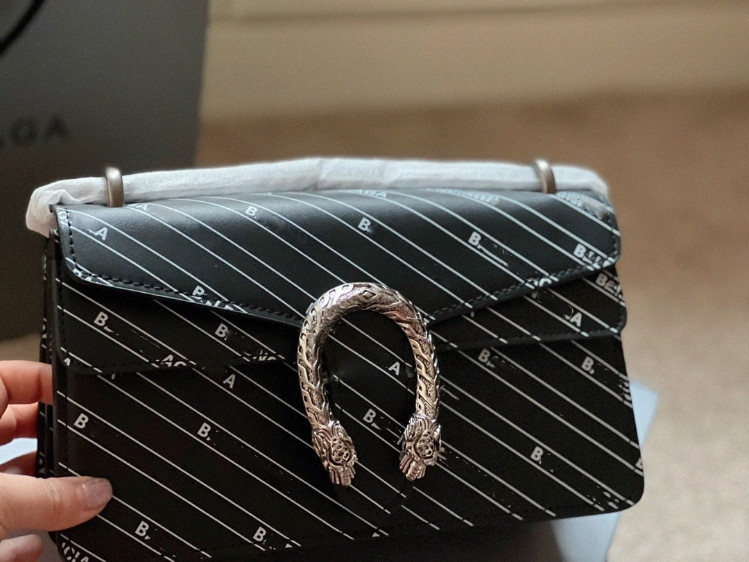 Designer luxury jointly shoulder bags double G black crossbody hacker handbags wallet purse C0SX#
Designer luxury jointly shoulder bags double G black crossbody hacker handbags wallet purse C0SX#