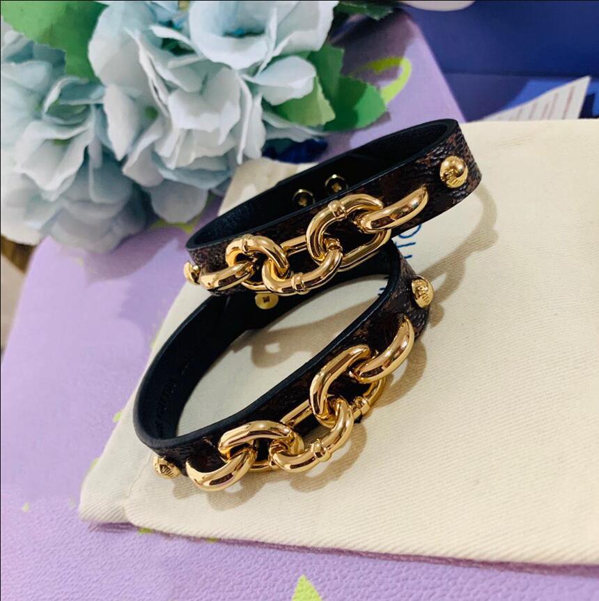 Lady Women Leather Charm Bracelet Print Letter Pattern Gold-colour Leathers Twist The Chain Bracelets Bangle
Lady Women Leather Charm Bracelet Print Letter Pattern Gold-colour Leathers Twist The Chain Bracelets Bangle