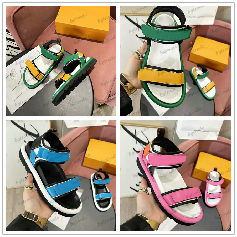 POOL PILLOW COMFORT SANDALS Womens Designer Cruise 2022 Slippers Patent Letter Canvas Back Loop lightweight micro outsole classic design Mules Slides
POOL PILLOW COMFORT SANDALS Womens Designer Cruise 2022 Slippers Patent Letter Canvas Back Loop lightweight micro outsole classic design Mules Slides
