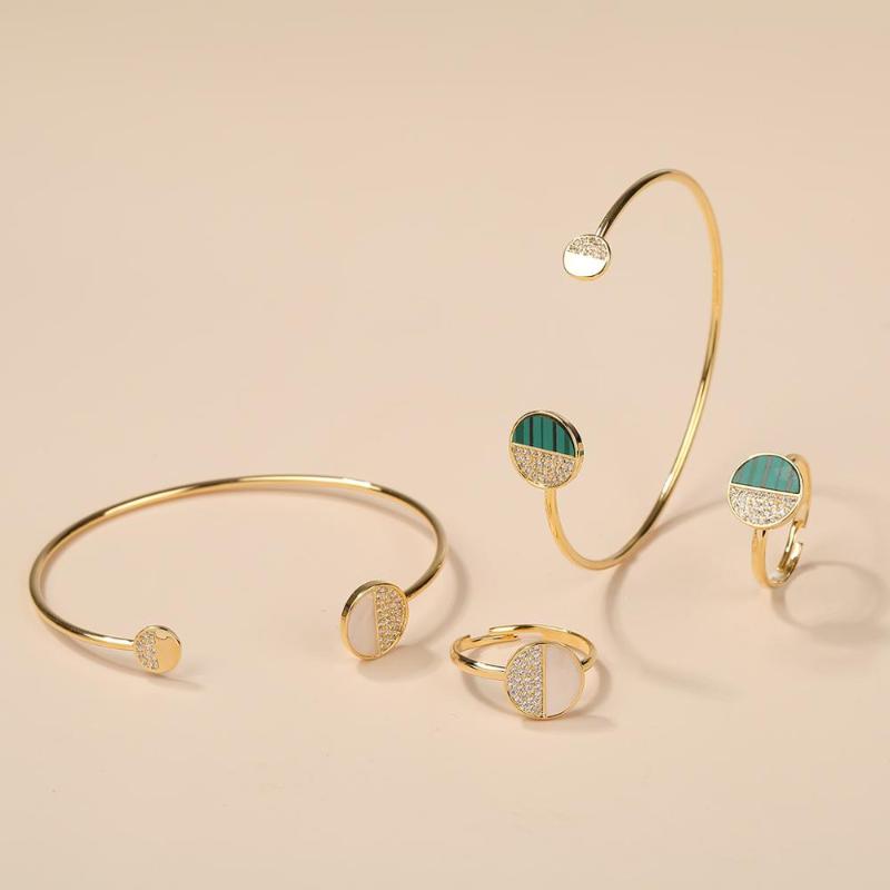 Earrings & Necklace 2021 Luxury 2PCS Dubai Bangle Ring Set Fashion Vintage Boho Jewelry For Women Shell Malachite Zircon Engagement Cuff Bra, Silver
Earrings & Necklace 2021 Luxury 2PCS Dubai Bangle Ring Set Fashion Vintage Boho Jewelry For Women Shell Malachite Zircon Engagement Cuff Bra, Silver