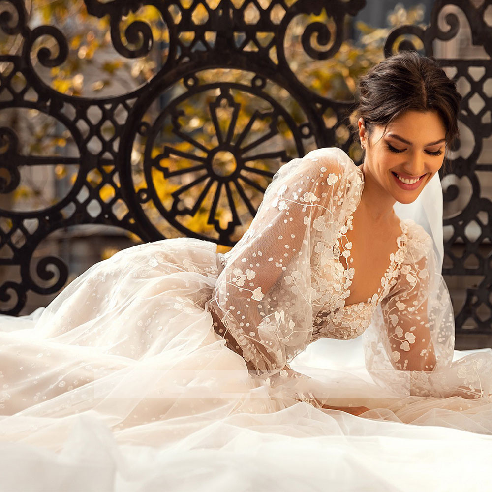 Graceful V Neck Lace Appliques Wedding Dress Long Puff Sleeves Sweep Train A Line Custom Made Bridal Gowns Vestido De Noiva