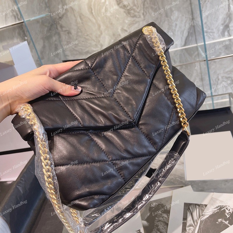 2021 Autumn Winter Cloud Lambskin Puffer Flap Bags Top Real Genuine Leather Cross Body Shoulder Quilted High Quality Purse Totes Silver/Gold Hardware Handbags 28C, Black gold
2021 Autumn Winter Cloud Lambskin Puffer Flap Bags Top Real Genuine Leather Cross Body Shoulder Quilted High Quality Purse Totes Silver/Gold Hardware Handbags 28C, Black gold