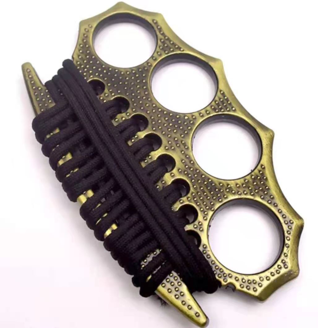 Metal defense iron finger ring for men and women self defense finger tiger self defense products portable car broken window 763
Metal defense iron finger ring for men and women self defense finger tiger self defense products portable car broken window 763