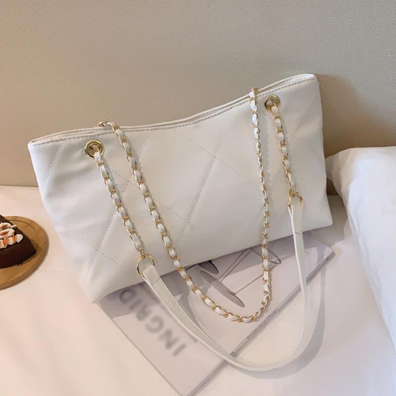 2021 New Fashion One-shoulder Underarm Bag Women's Bag Fashion Women's Western Style Rhombus Texture Tote
2021 New Fashion One-shoulder Underarm Bag Women's Bag Fashion Women's Western Style Rhombus Texture Tote
