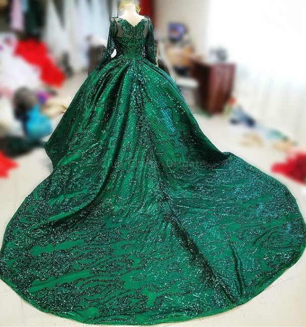 2021 Plus Size Arabic Aso Ebi Luxurious Lace Hunter Green Wedding Gowns Long Sleeves Ball Gown Vintage Sparkly Bridal Dresses ZJ154