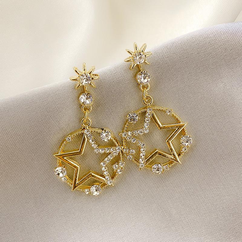 Dangle & Chandelier Ropuhov 2021 Korean Fashion Gift Woman Luxury Stud Earrings Bling Wholesale, Silver
Dangle & Chandelier Ropuhov 2021 Korean Fashion Gift Woman Luxury Stud Earrings Bling Wholesale, Silver