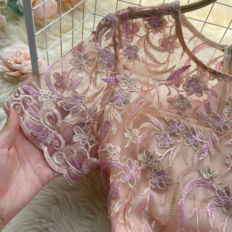 DEAT Summer Arrivals Round Collar Short Sleeve High Waist Embroidery Slim Vintage A-line Long Dress MZ731 210709