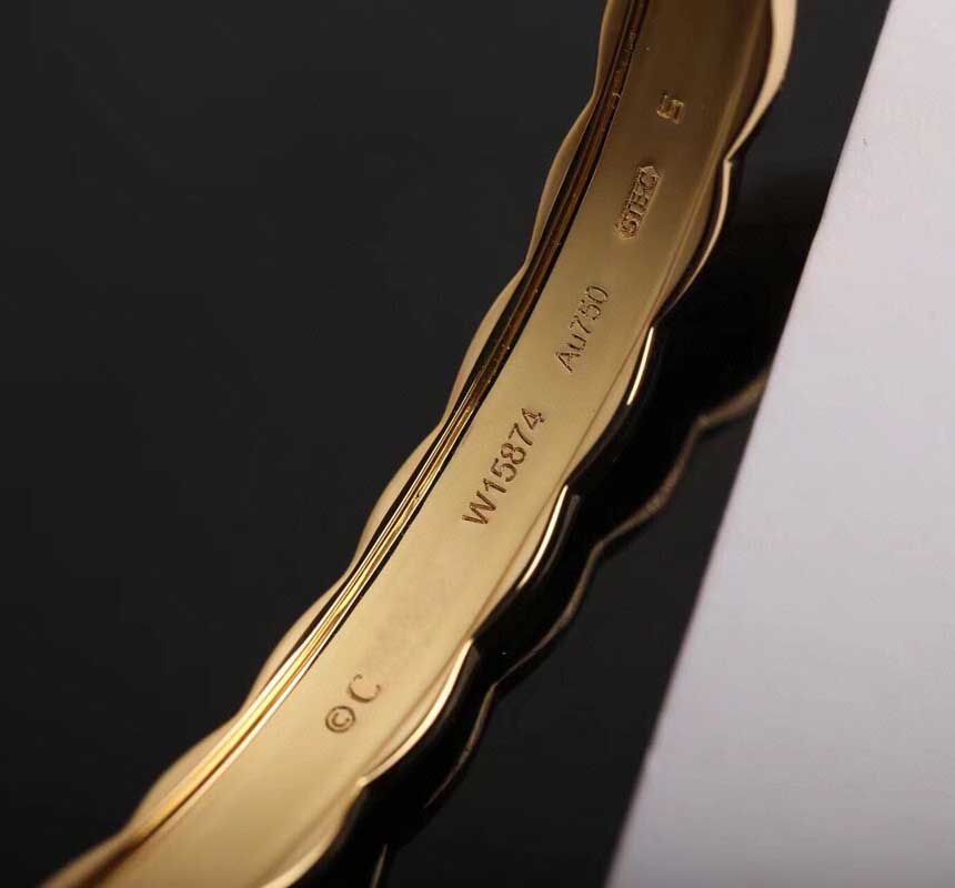 V gold material charm bracelet with diamond and no in two colors plated for women wedding jewelry Rhombus design gift have stamp box PS4786