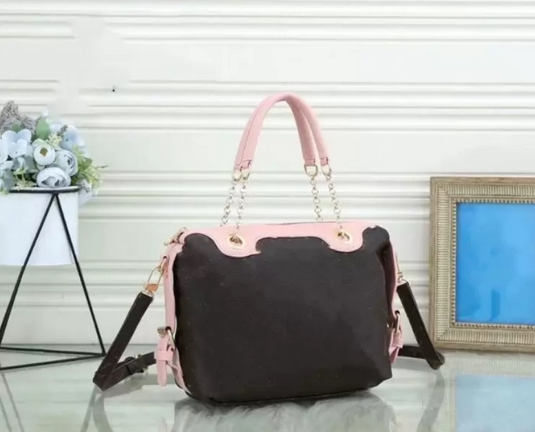 chain Boston Tote For Women Designer Brown High Quality Leather Zipper Crossbody Bags Shoulder Bag, White flower
chain Boston Tote For Women Designer Brown High Quality Leather Zipper Crossbody Bags Shoulder Bag, White flower
