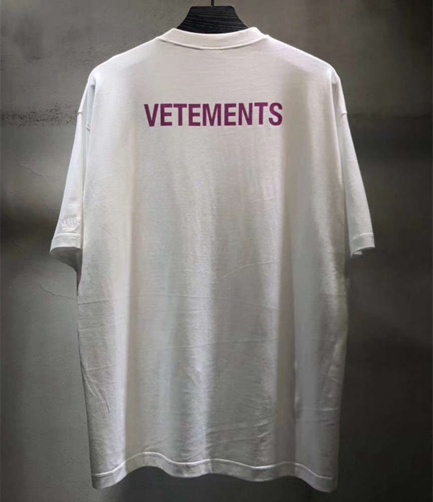 Red Vetements T-shirt Men Women Best Quality Tag Label Vtm Top Tea Staff Oversized T-shirt, White;black
Red Vetements T-shirt Men Women Best Quality Tag Label Vtm Top Tea Staff Oversized T-shirt, White;black