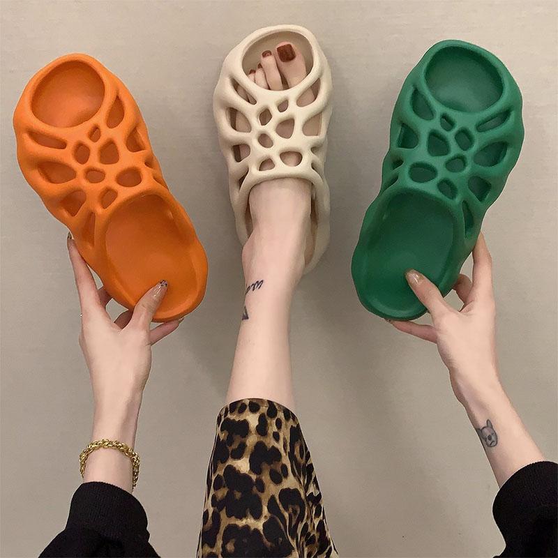 Slippers Hollow Women Summer Outdoor Beach Flip Flops Designer Men Home Indoor Casual Flat Slides Shoes 2021, Beige
Slippers Hollow Women Summer Outdoor Beach Flip Flops Designer Men Home Indoor Casual Flat Slides Shoes 2021, Beige